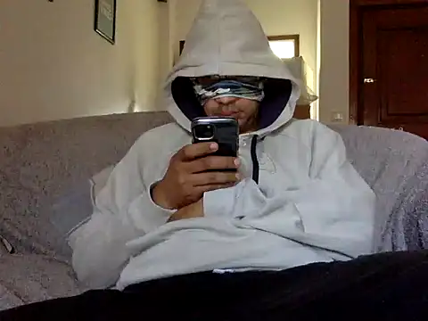 CaiBull online show from 12/22/25, 06:57