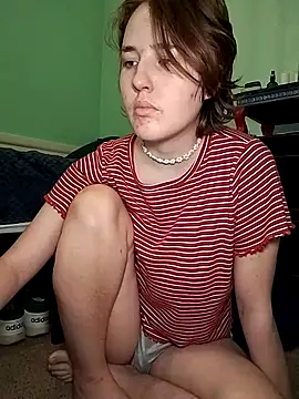 angelbliss10100 online show from 10/25/25, 03:45