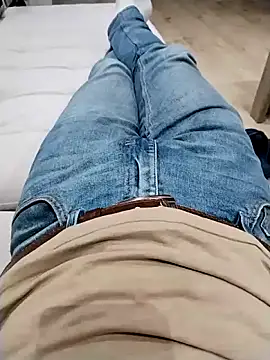 Pio185 online show from 11/18/25, 10:02