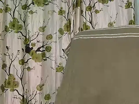 Baby doll9090 online show from 04/15/26, 05:50