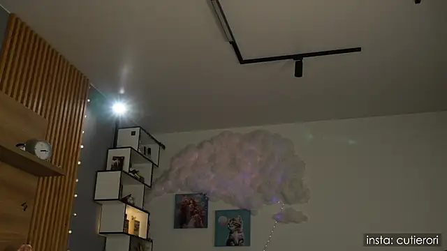 Snapshot of cutierori chatting on 10/02/25, 02:59 cutierori online show from 10/02/25, 02:59