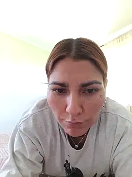 Snapshot of xjuanaxmaldadxxx chatting on 11/11/25, 03:07 xjuanaxmaldadxxx online show from 11/11/25, 03:07