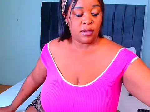 KINKYBOOTI22 online show from 01/13/26, 03:10