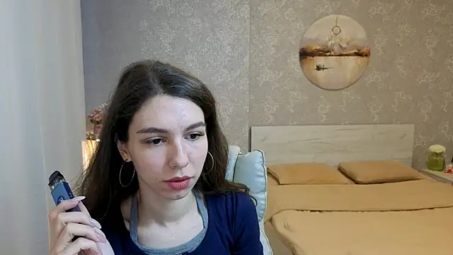 Snapshot of KellyShines chatting on 06/01/26, 01:11 KellyShines online show from 06/01/26, 01:11