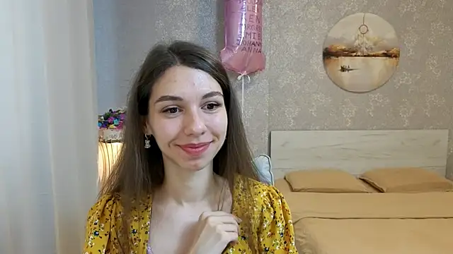 Snapshot of KellyShines chatting on 06/24/26, 10:14 KellyShines online show from 06/24/26, 10:14