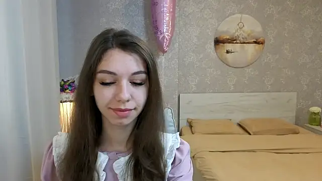 Snapshot of KellyShines chatting on 06/29/26, 06:09 KellyShines online show from 06/29/26, 06:09