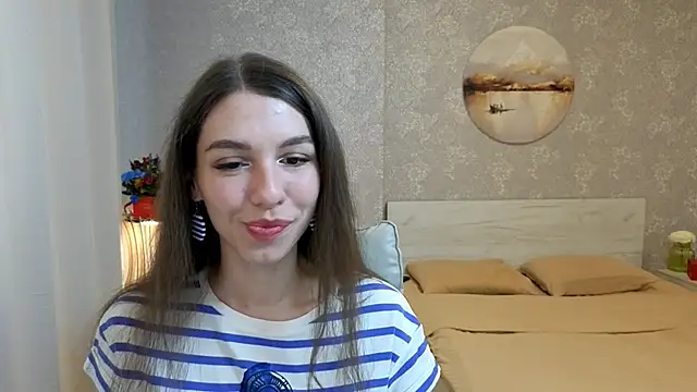 Snapshot of KellyShines chatting on 05/23/26, 03:11 KellyShines online show from 05/23/26, 03:11