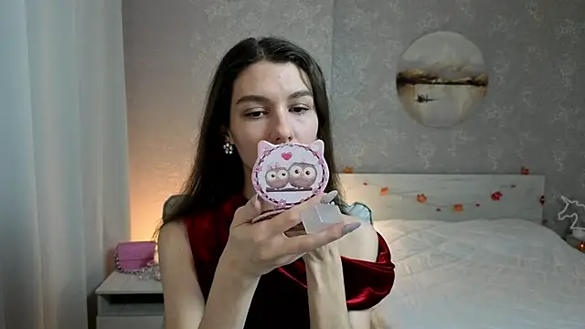 Snapshot of KellyShines chatting on 12/03/25, 08:14 KellyShines online show from 12/03/25, 08:14