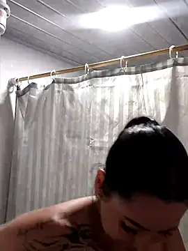 Megara 25 online show from 10/25/25, 01:16