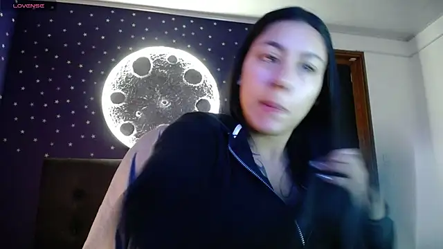 Megara 25 online show from 04/09/26, 12:33