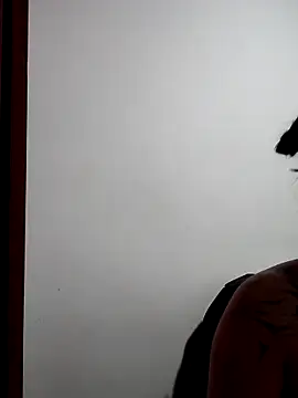 Megara 25 online show from 10/27/25, 12:28