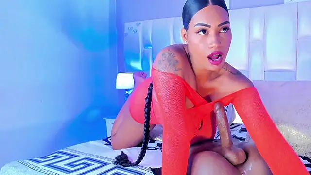 AmberMoss1 online show from 11/22/25, 01:37