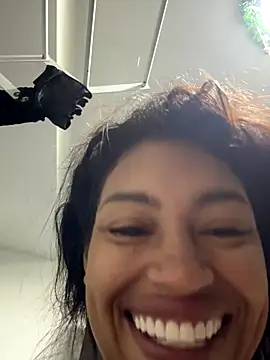 AmberMoss1 online show from 12/03/25, 10:47