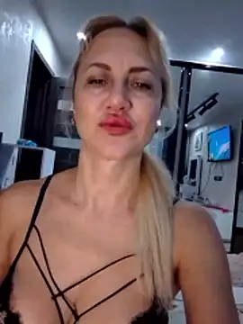 KissMiSveet online show from 01/09/26, 04:36