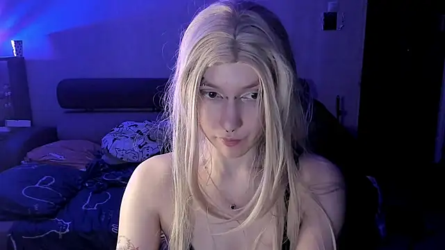 Akira-ivy online show from 03/03/26, 06:59