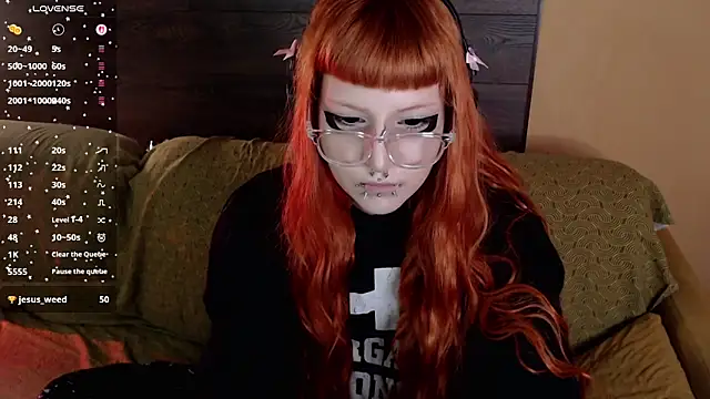 mia  yui online show from 03/29/26, 12:34