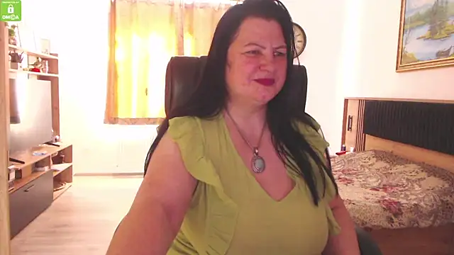 KendraSecrets online show from 10/31/25, 11:07