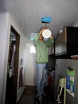 stivenlujan69 online show from 01/15/26, 10:57