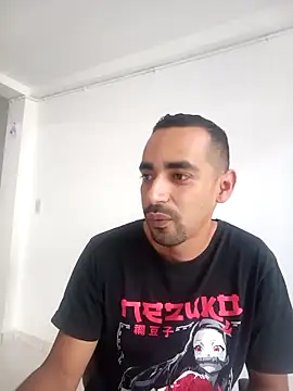 stivenlujan69 online show from 04/14/26, 09:20