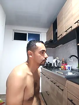 stivenlujan69 online show from 12/19/25, 03:10