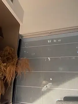 za-02605 online show from 04/14/26, 12:10