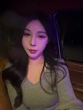 za-02605 online show from 11/21/25, 02:05