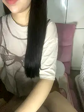 Snapshot of RubyBerry chatting on 09/19/25, 07:12 RubyBerry online show from 09/19/25, 07:12