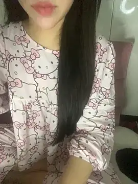 Snapshot of RubyBerry chatting on 11/15/25, 06:39 RubyBerry online show from 11/15/25, 06:39