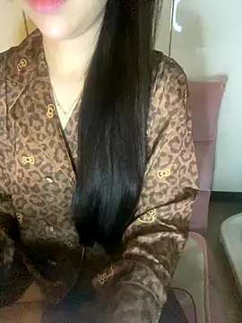 Snapshot of RubyBerry chatting on 11/01/25, 09:36 RubyBerry online show from 11/01/25, 09:36