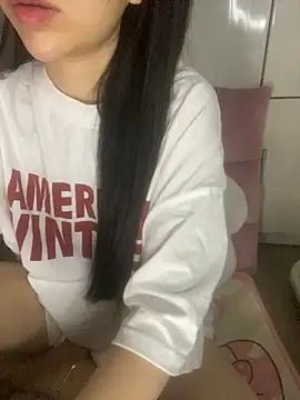 Snapshot of RubyBerry chatting on 09/10/25, 04:50 RubyBerry online show from 09/10/25, 04:50