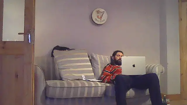 str8matesirishoz online show from 11/14/25, 04:27