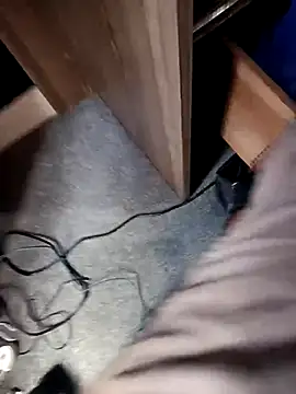 Snapshot of str8matesirishoz chatting on 11/01/25, 02:22 str8matesirishoz online show from 11/01/25, 02:22