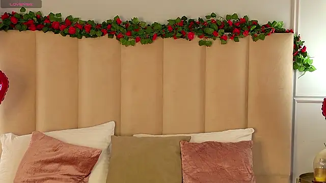 AdoraCortes online show from 02/10/26, 05:06