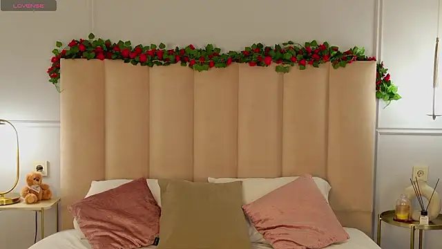 AdoraCortes online show from 02/05/26, 05:03