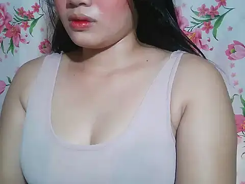 Katie Winslet online show from 11/18/25, 12:59