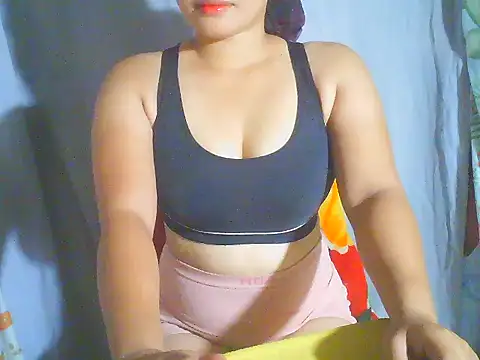 Katie Winslet online show from 03/19/26, 12:43