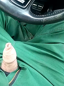 fickfreund019 online show from 10/26/25, 12:49