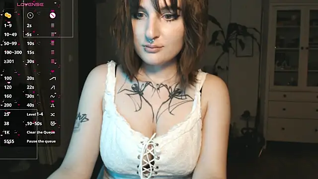 Snapshot of rubby_hanna chatting on 05/01/26, 05:18 rubby hanna online show from 05/01/26, 05:18