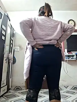 SIMIHOT online show from 01/09/26, 01:40