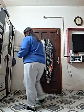 SIMIHOT online show from 01/11/26, 03:19