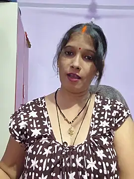 Snapshot of Sonalihot_ chatting on 05/14/26, 07:27 Sonalihot online show from 05/14/26, 07:27