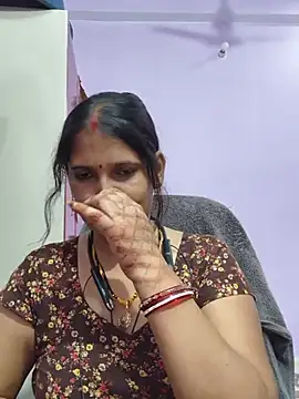 Snapshot of Sonalihot_ chatting on 05/18/26, 06:23 Sonalihot online show from 05/18/26, 06:23