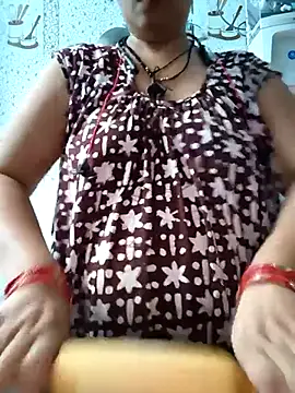 Snapshot of Sonalihot_ chatting on 06/30/26, 02:11 Sonalihot online show from 06/30/26, 02:11