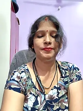 Snapshot of Sonalihot_ chatting on 04/25/26, 04:26 Sonalihot online show from 04/25/26, 04:26