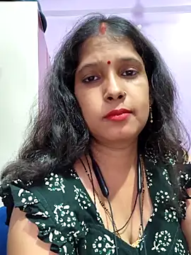 Snapshot of Sonalihot_ chatting on 06/11/26, 08:28 Sonalihot online show from 06/11/26, 08:28