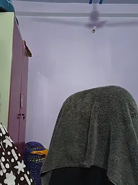 Snapshot of Sonalihot_ chatting on 05/20/26, 10:45 Sonalihot online show from 05/20/26, 10:45