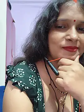Snapshot of Sonalihot_ chatting on 06/25/26, 06:02 Sonalihot online show from 06/25/26, 06:02