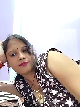 Snapshot of Sonalihot_ chatting on 04/26/26, 07:05 Sonalihot online show from 04/26/26, 07:05