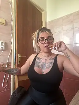 Princess-Jasmine07 online show from 04/23/26, 12:29