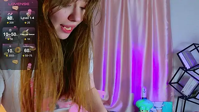 Moon  Bunny online show from 05/08/26, 01:37
